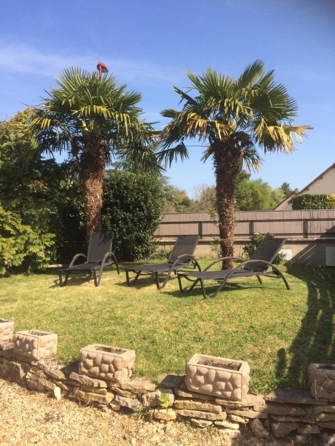 Maison Marylene Possibilite De Louer 2 Chambres Et Un Lit 1Place Supplementaire Ici C'Est Calme Et Simple Entretien Et Petit Dejeuner A Regler Sur Place Vous Gagnez 16 Pour-Cent Givry  Dış mekan fotoğraf